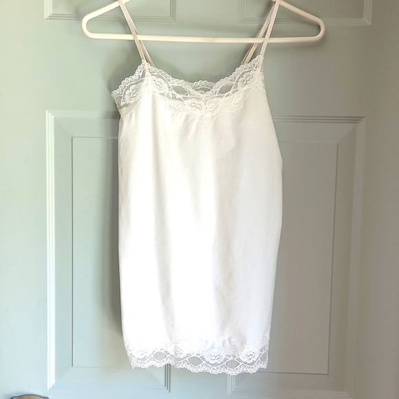 Poof! Tops - Poof! Women's White M/L with Lace around the Neck and the Bottom of Camisole